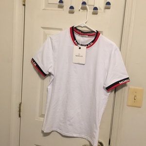 Moncler T shirt